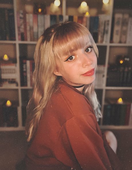 LegendLuna free star photos