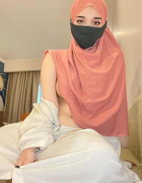 CamillaReese erotic star photos