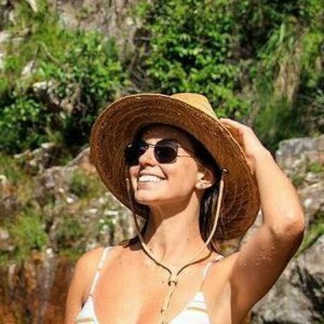 mirror onlyfans exclusive photos