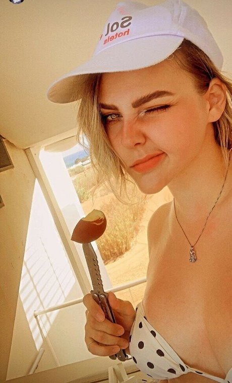 Alina Rin top star image