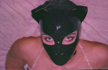 littlelatexprincess Images