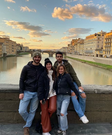 Julia Gomez pretty pornstar photo