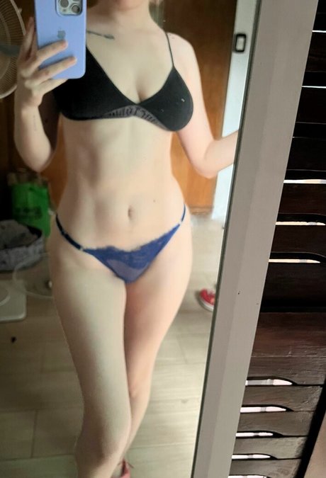 musicmaggie model perfect photo