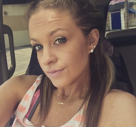 Kenzie Colvard model naked pictures