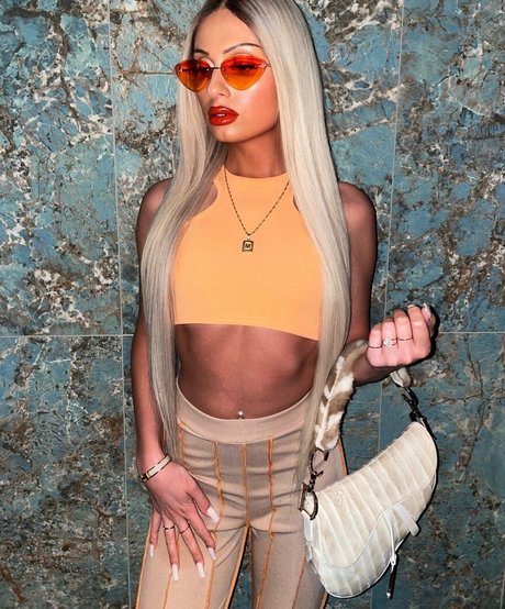 Tsmissmara nude model images