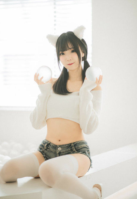 hattiecos beautiful actress img