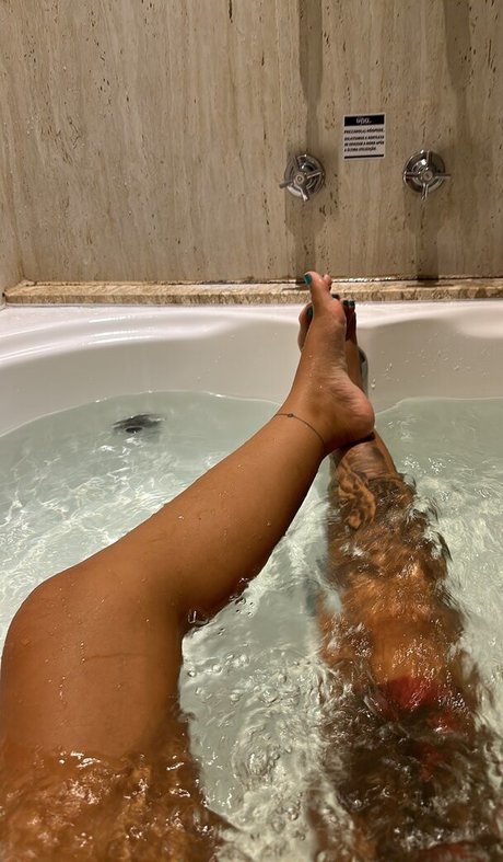 ebony shemale onlyfans hot naked pictures