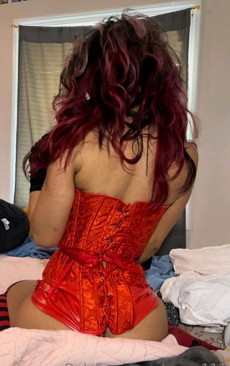 Roxyz111 free pornstar pic