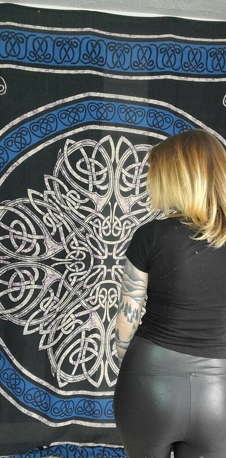 tatteasefree star hot image