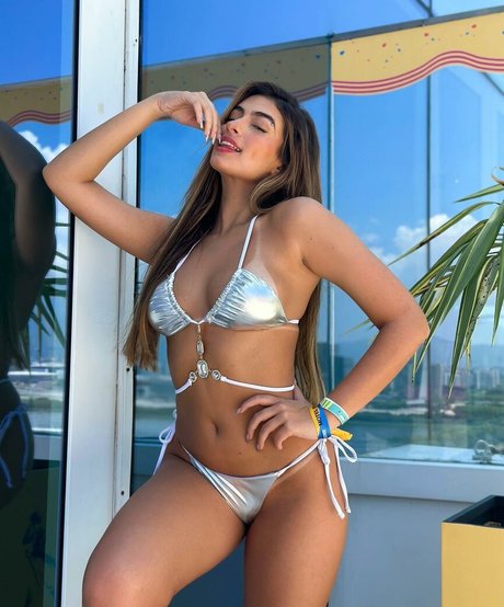 Julia Puzzuoli sex actress picture