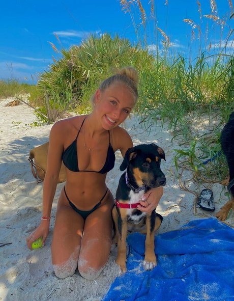 Hannathorla Annahorla model nude image