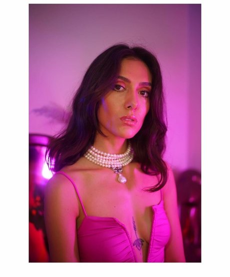 Asli Sevi star nudes image