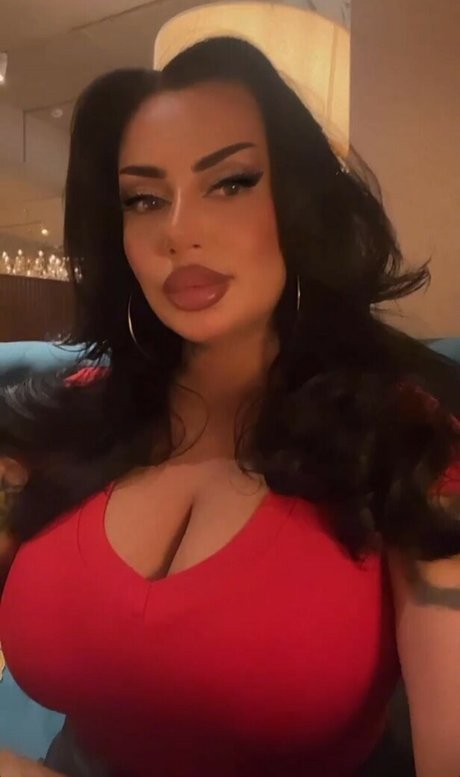 smile onlyfans art nude gallery