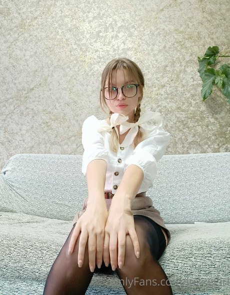 roxanne moore sexy model pic