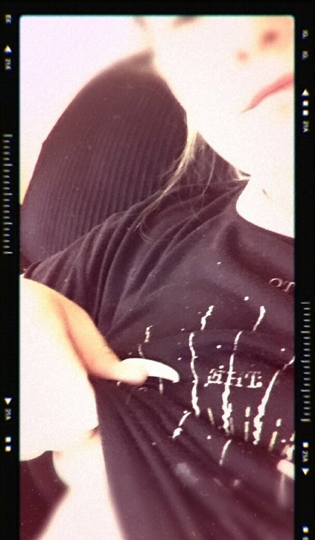 brazilian teen onlyfans xxx image