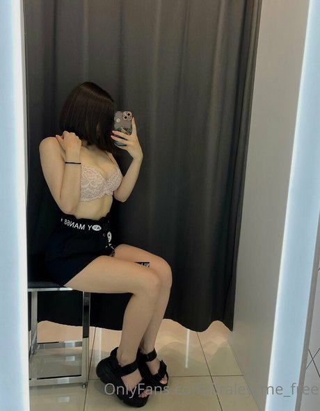 thick girls onlyfans sexy nude photos