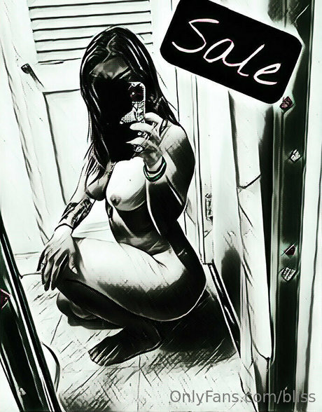 cagegirl15 sexy model image