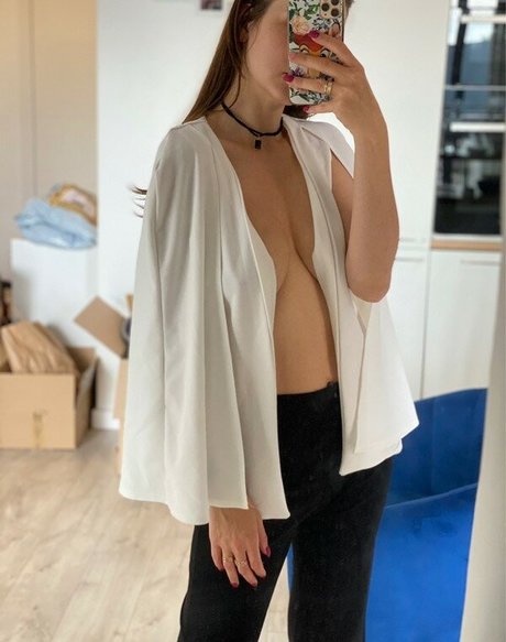 Paulina Sobon nice star picture