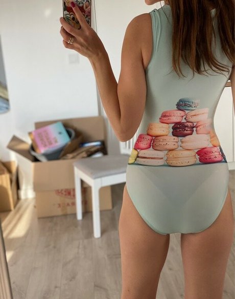 Paulina Sobon model erotic picture