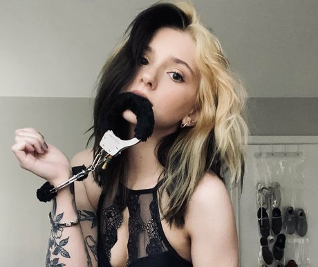 irresistible ivy pornstar top pictures