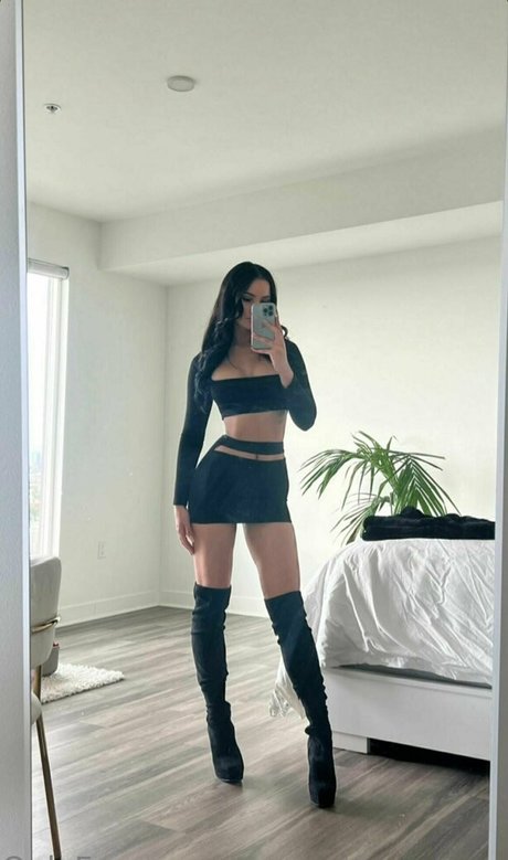 samanthasummersofficial model free photo