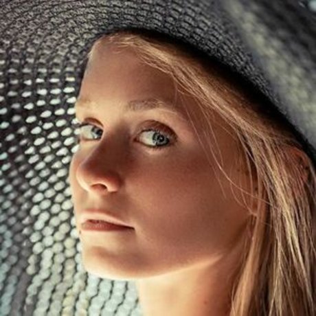 elabarkay star top picture