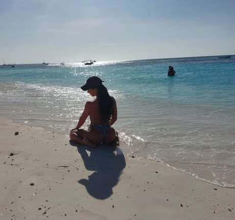 Suzy Hanah xxx star picture