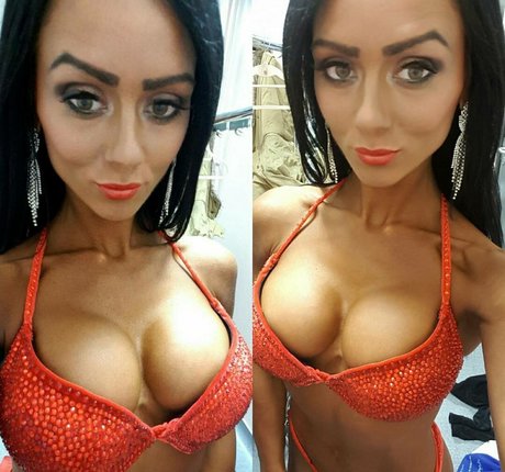 Suzy Hanah naked model photo