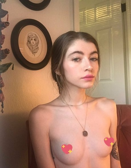 smile onlyfans beautiful picture