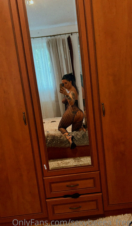 sexybeeea free art star images