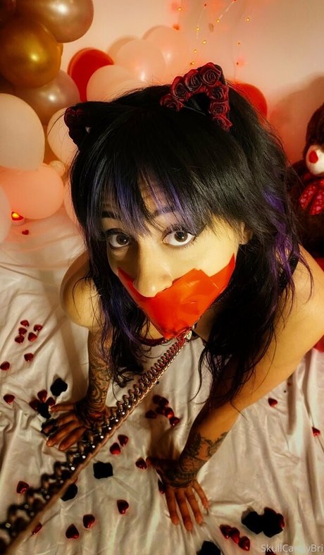 skullcandybri model erotic gallery