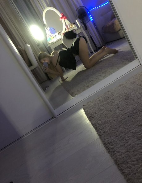 extreme onlyfans art porn photos