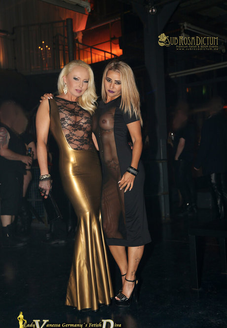 Lady Vanessa model xxx photos