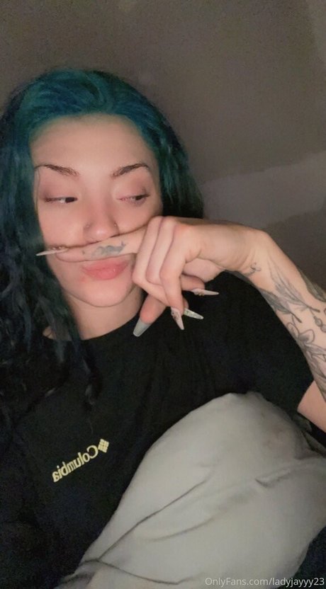 ladyjayyy23 star nude pic