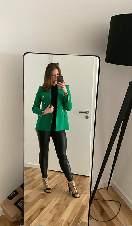 small pussy onlyfans free sexy picture