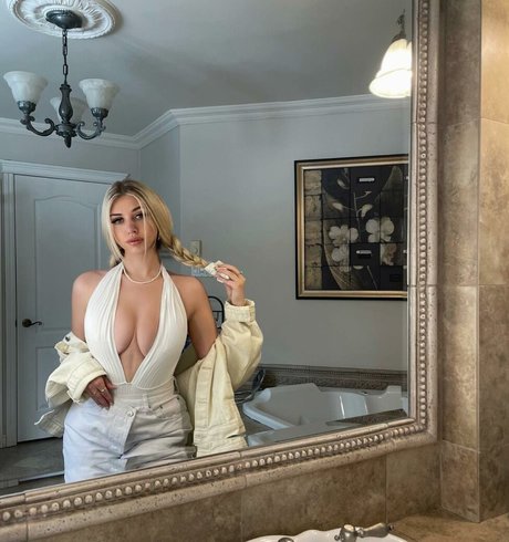 Anais Laliberte top star pictures