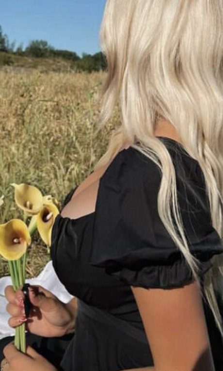 Anais Laliberte top actress pics