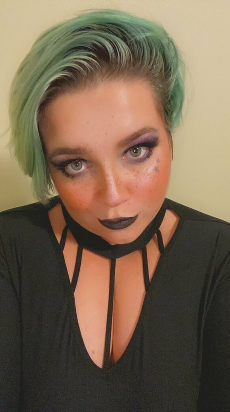 unsupervised housewife star xxx picture