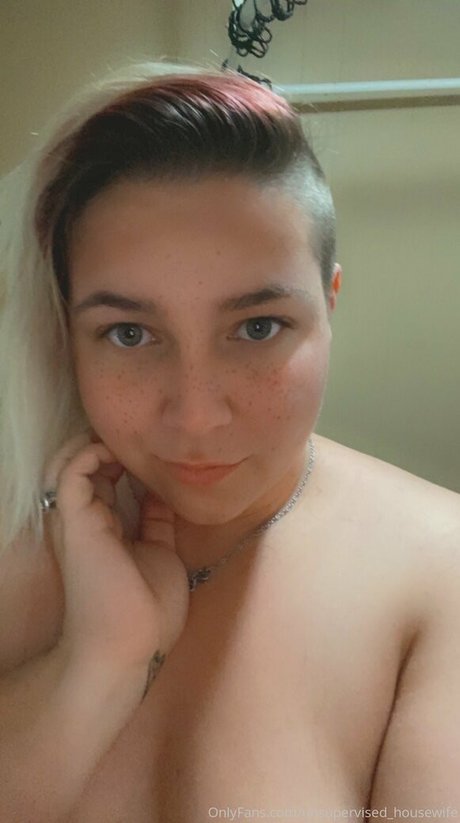 unsupervised housewife pornstar free photo