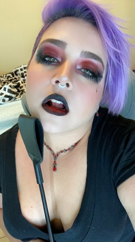 unsupervised housewife top pornstar picture