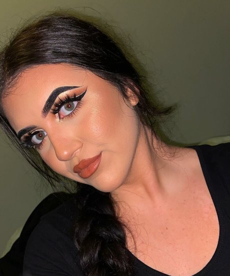 ASMR Cailin star perfect pic