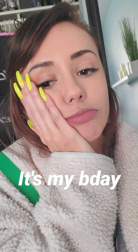 Catplant ASMR star perfect photo