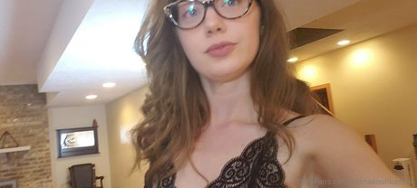 Elenakoshkaxoxo Images