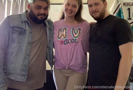 Elenakoshkaxoxo pretty actress picture