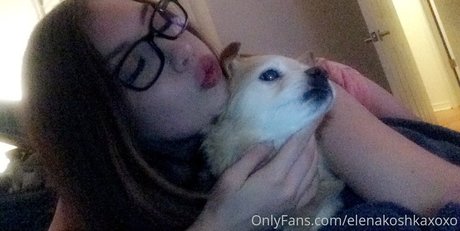 Elenakoshkaxoxo nudes actress photo