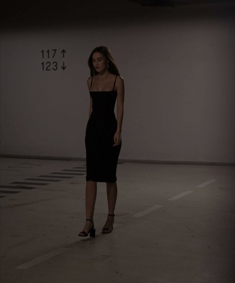 feet milf onlyfans beautiful picture