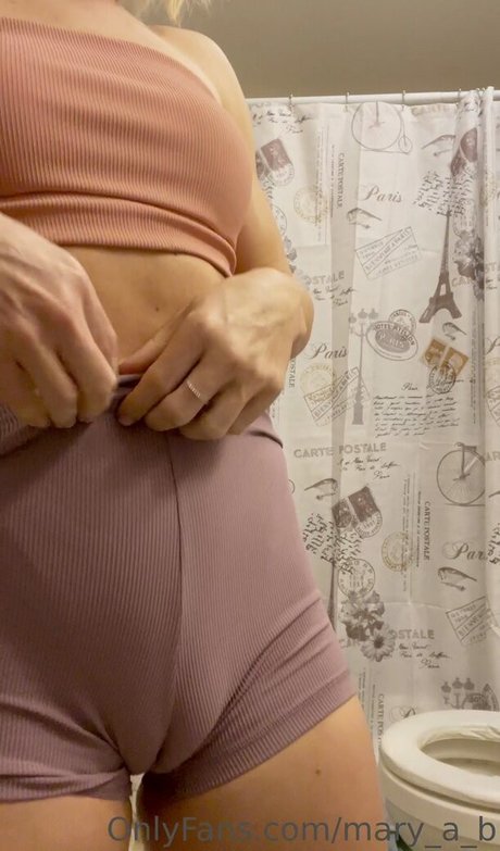 lesbian fingering onlyfans hd archive