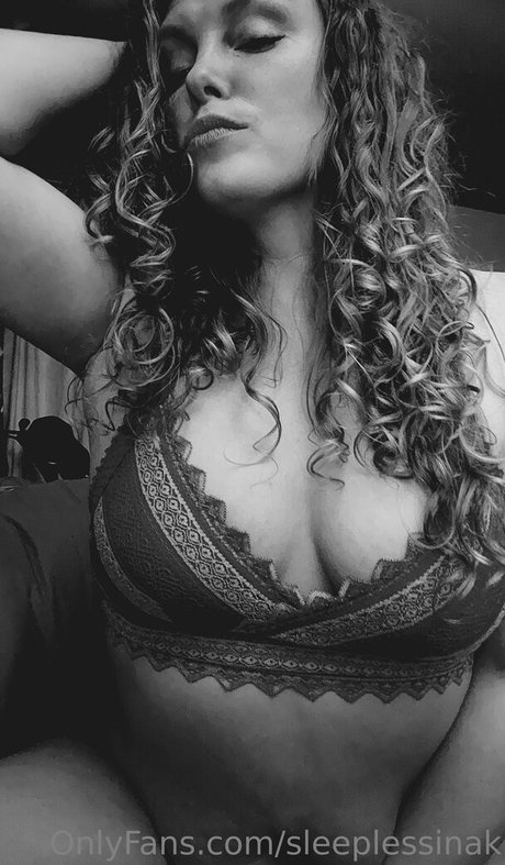 snow bunny907 nudes model pic