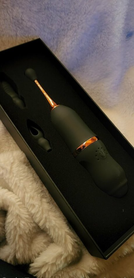 snow bunny907 model best pic