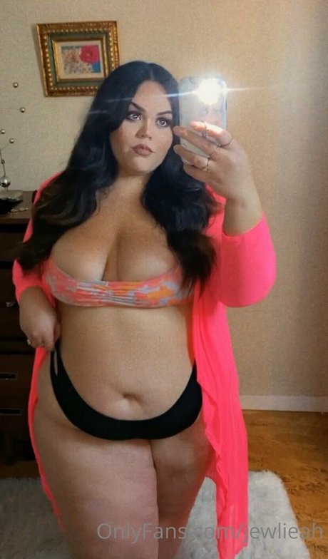 chubby teen onlyfans free xxx pictures